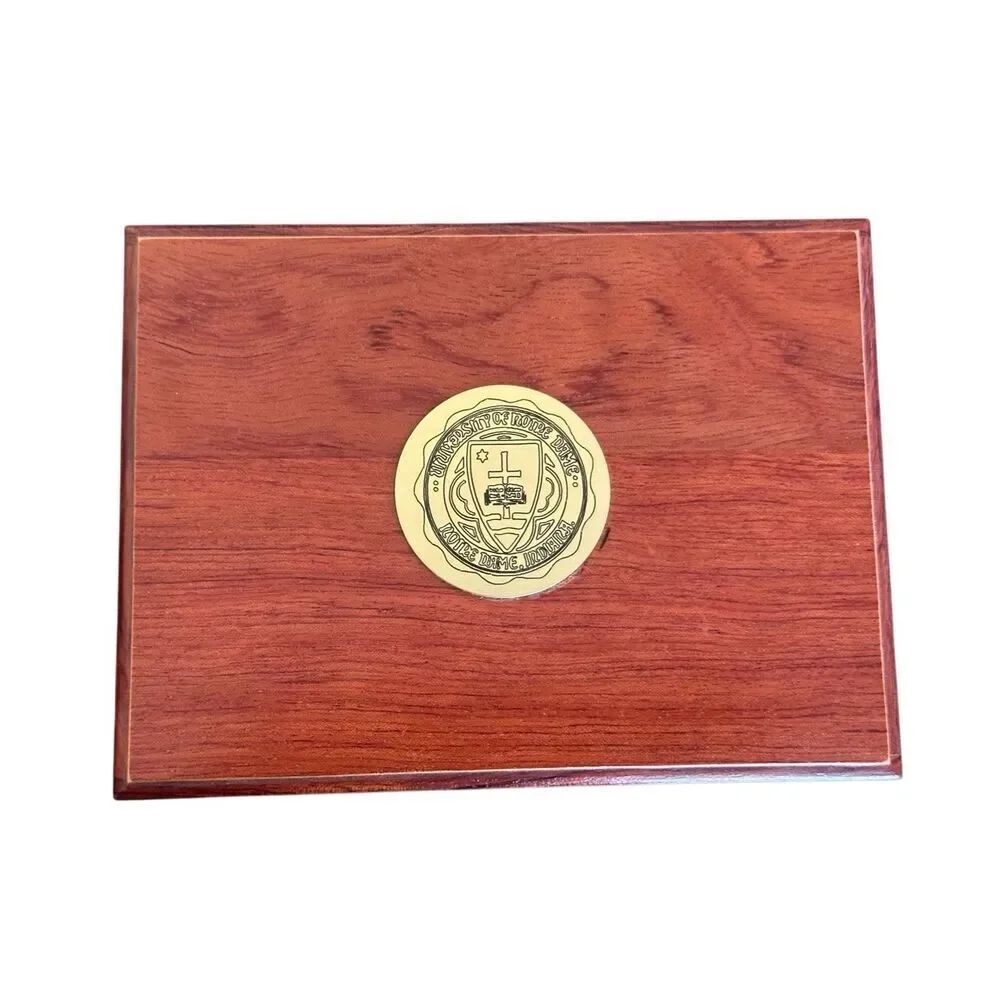 University of Notre Dame Pen & Calculator set in Wooden Case